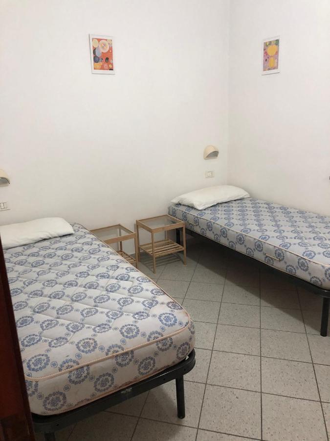 Appartamenti Orfeo Misano Adriatico Kültér fotó