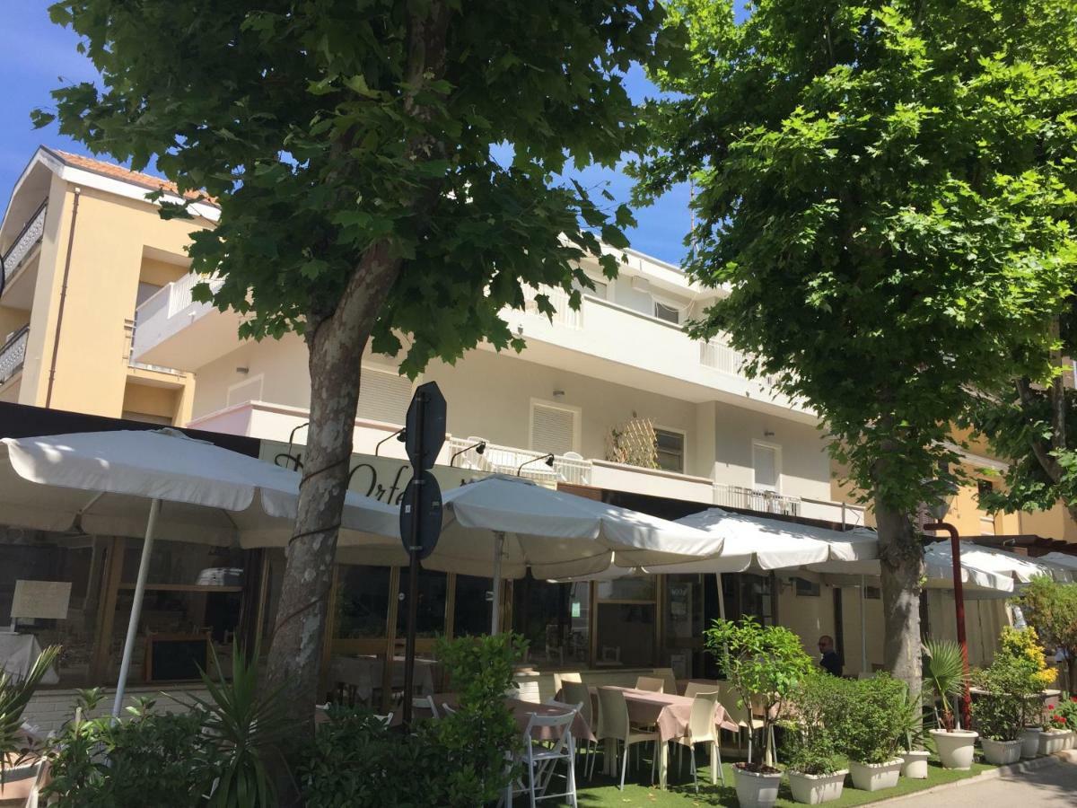 Appartamenti Orfeo Misano Adriatico Kültér fotó
